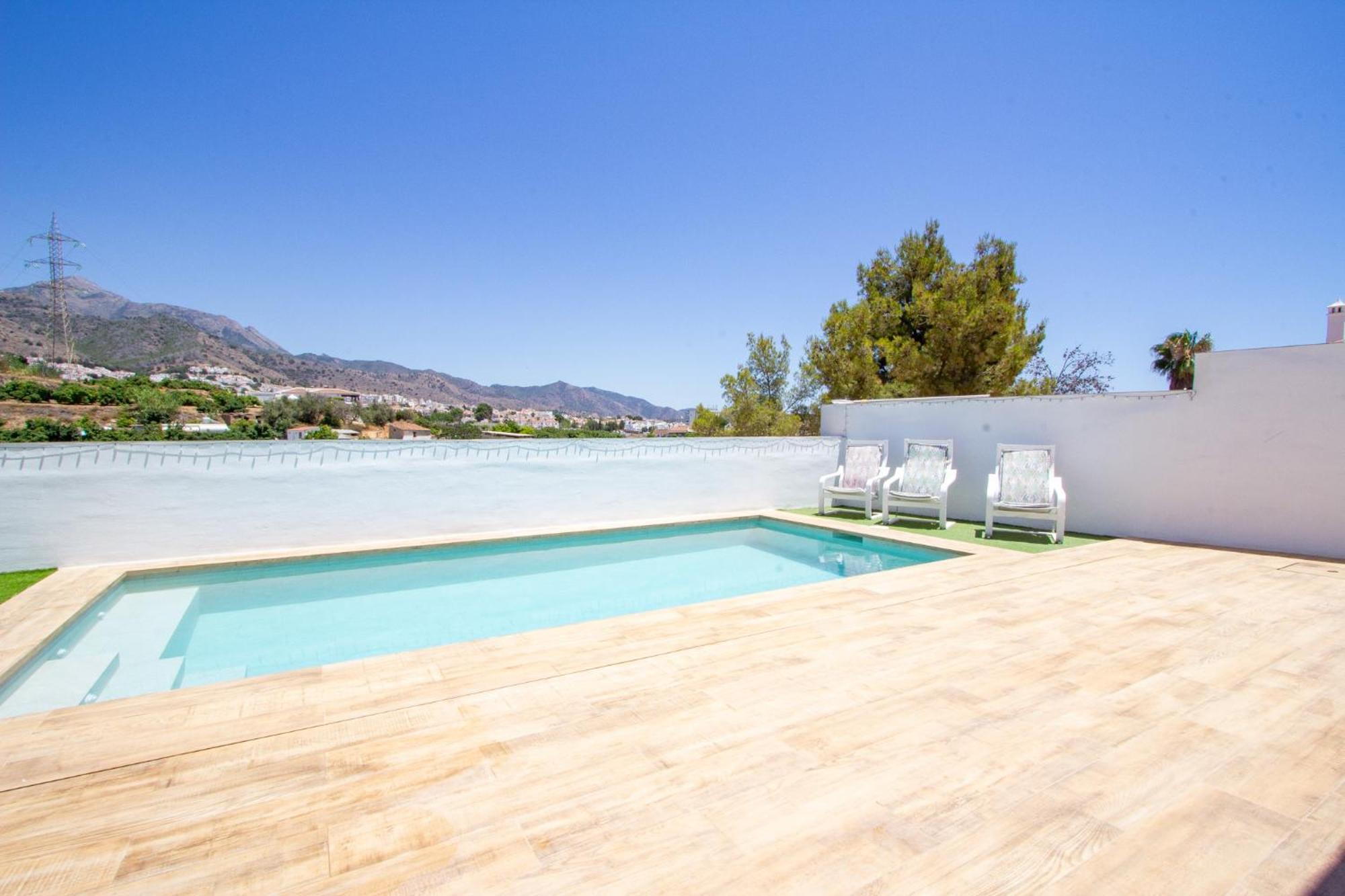 Villa Rubi Nerja Dış mekan fotoğraf